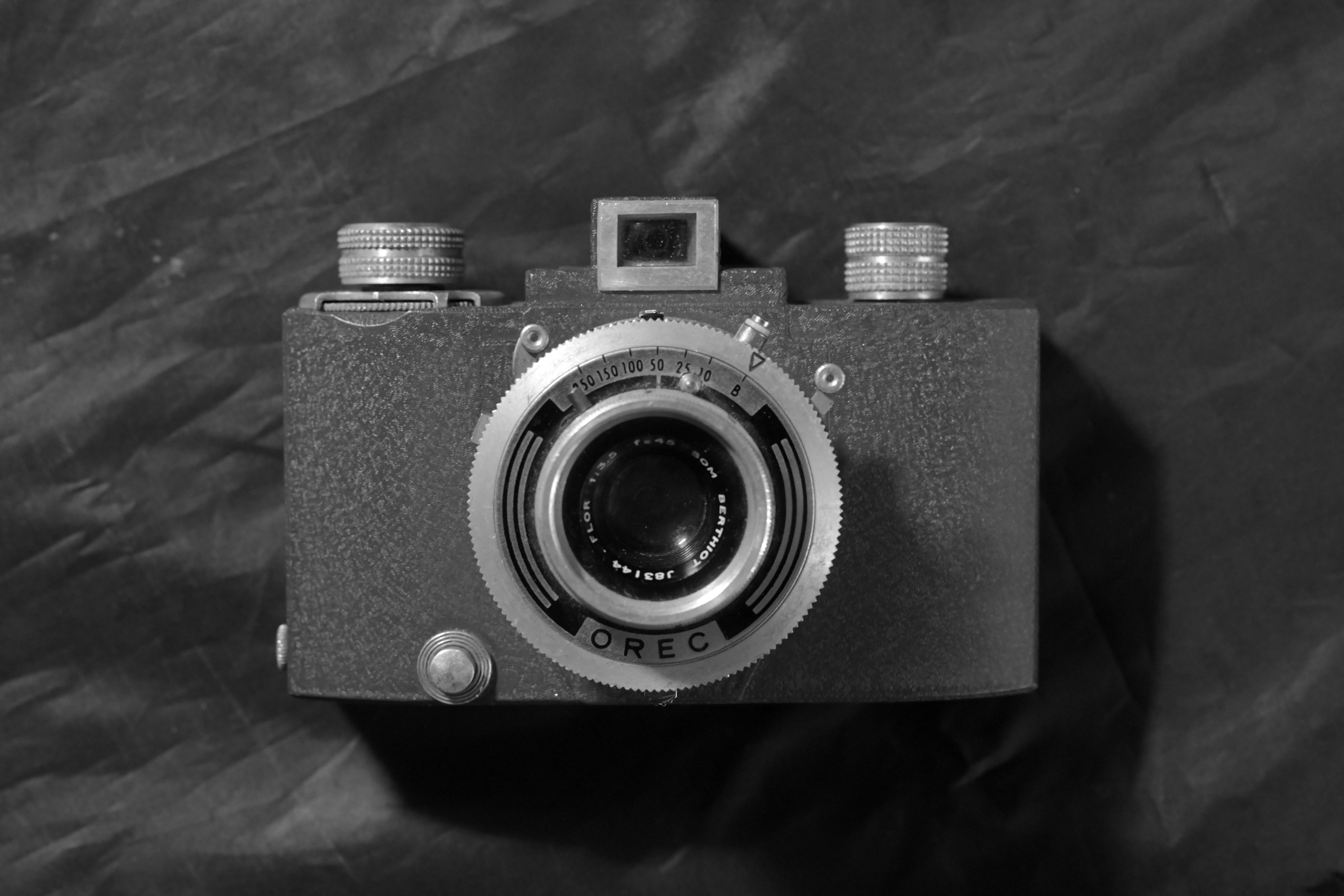 Sem Baby, un petit appareil photo français