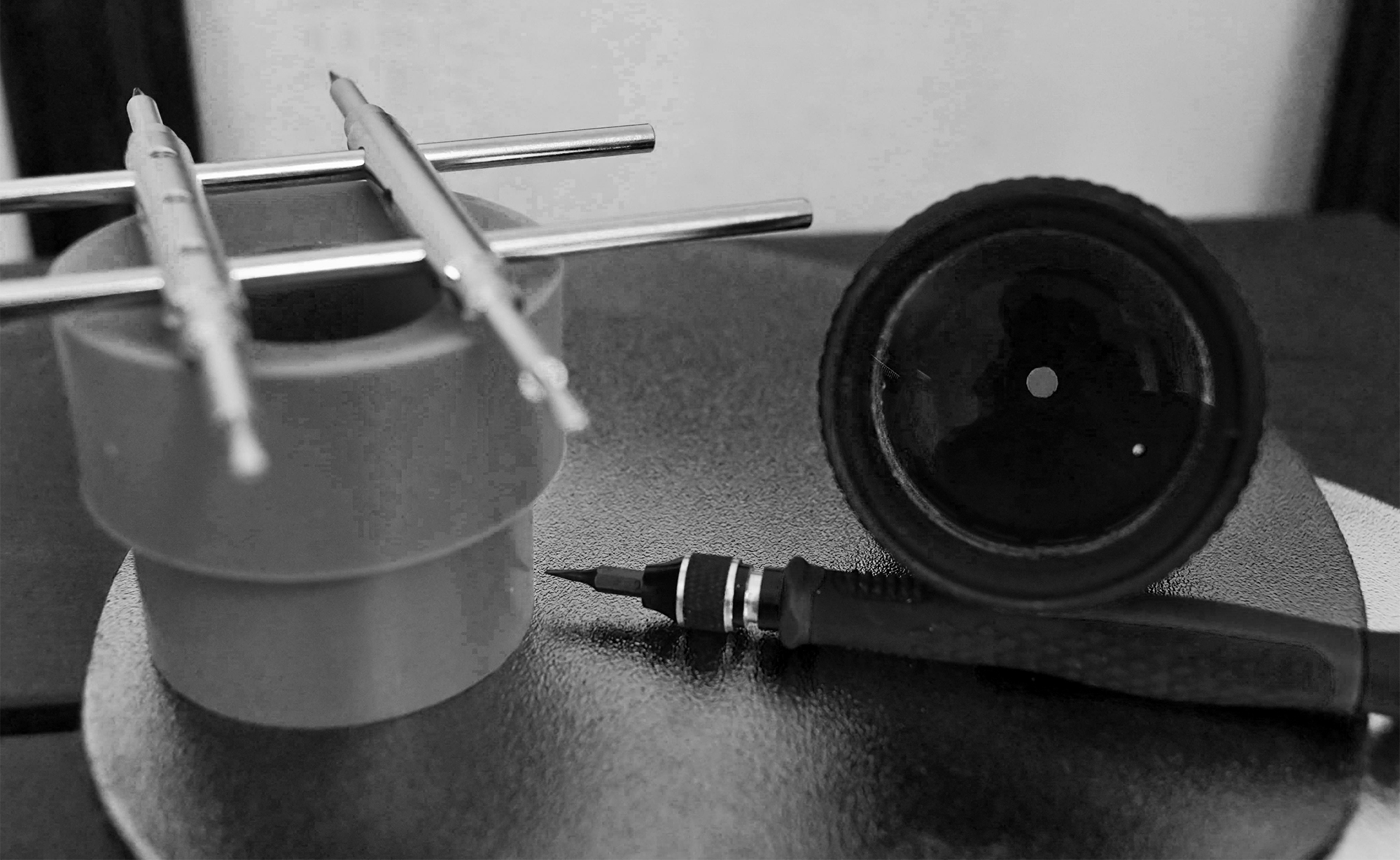 Kit de réparation pour objectif photo.