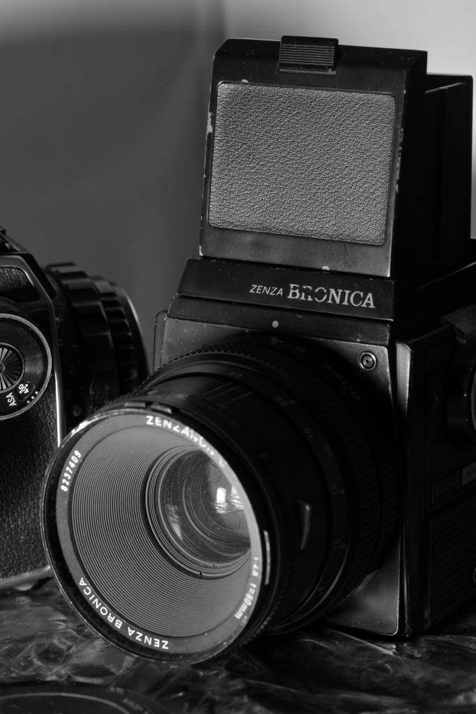Bronica SQ-A de face.
