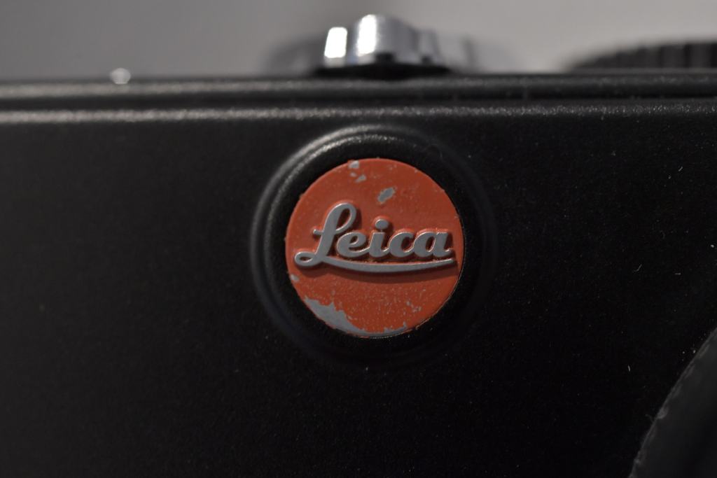 Leica logo on a Leica D-Lux 3 (close-up)
