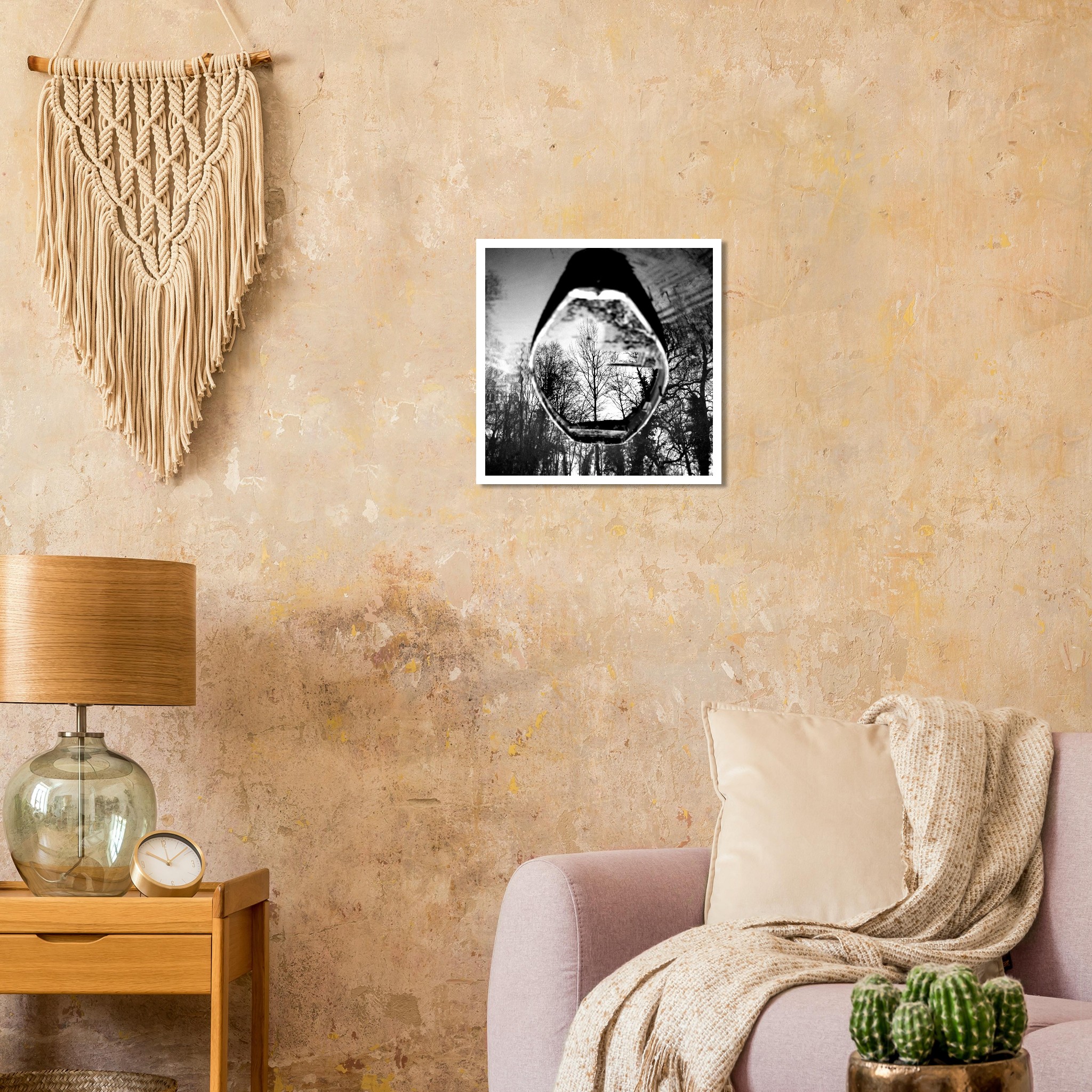 What photos should I use to decorate my home?