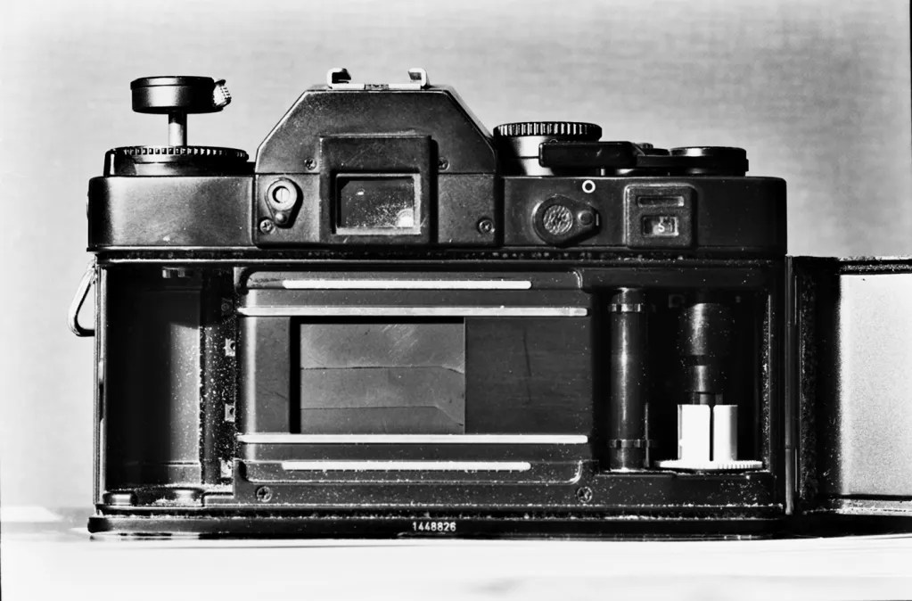 Leica R3 -Open back