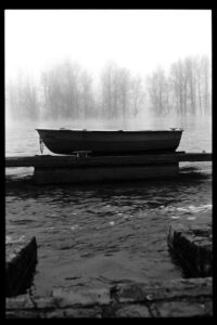 Study 7: The motionless boat
