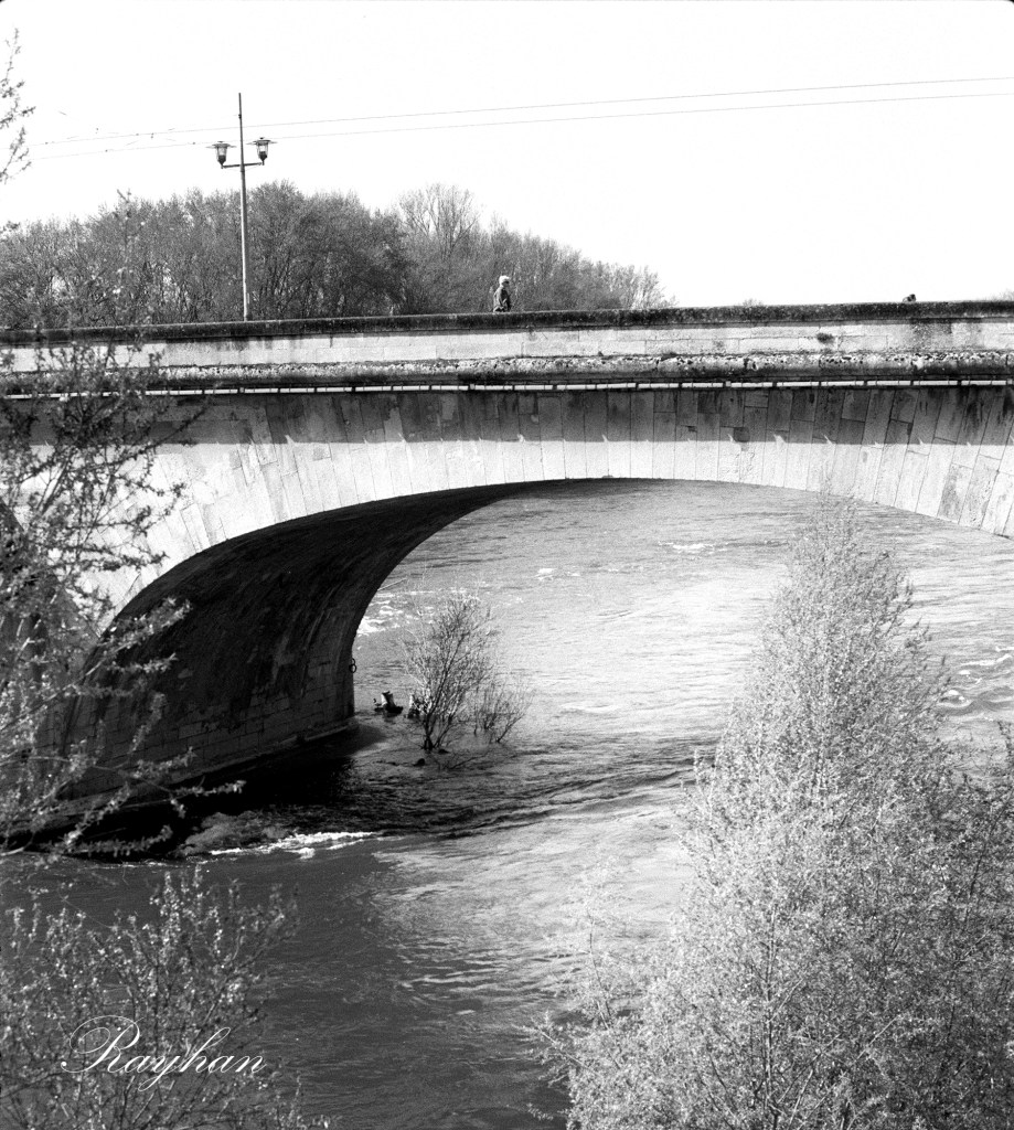 The Loire River. Orléans. April 2025. © Rayhan RAHIM KHAN