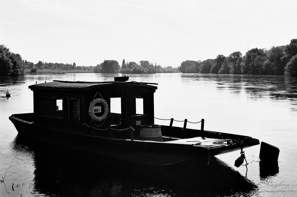 La Loire et un bateau - Le temps de développement est ici trop court