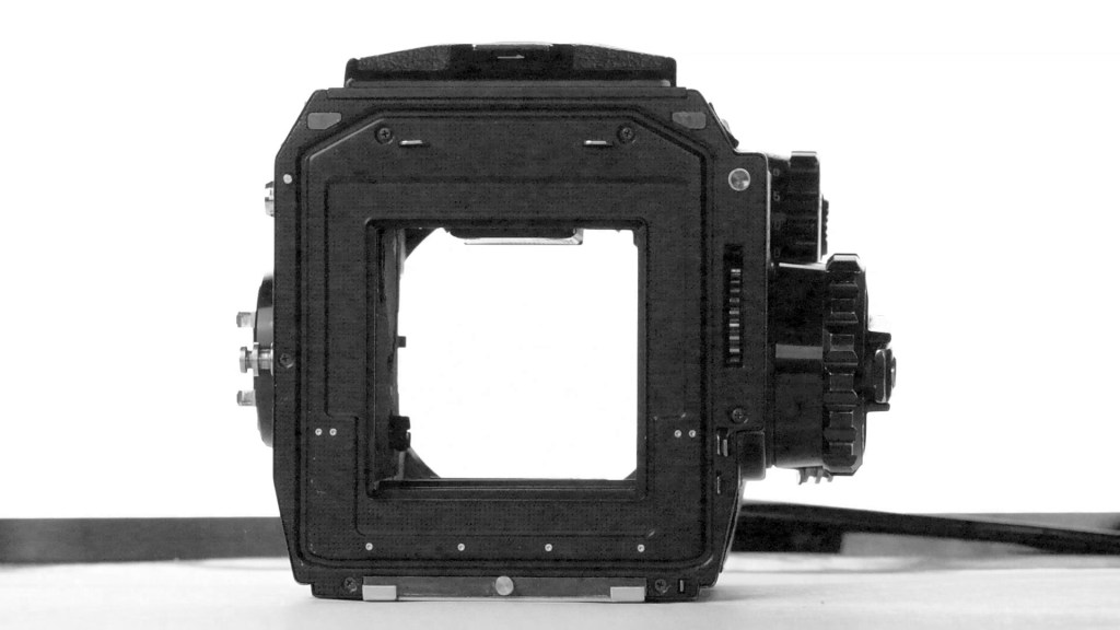 Obturateur d'un Bronica EC TL ouvert