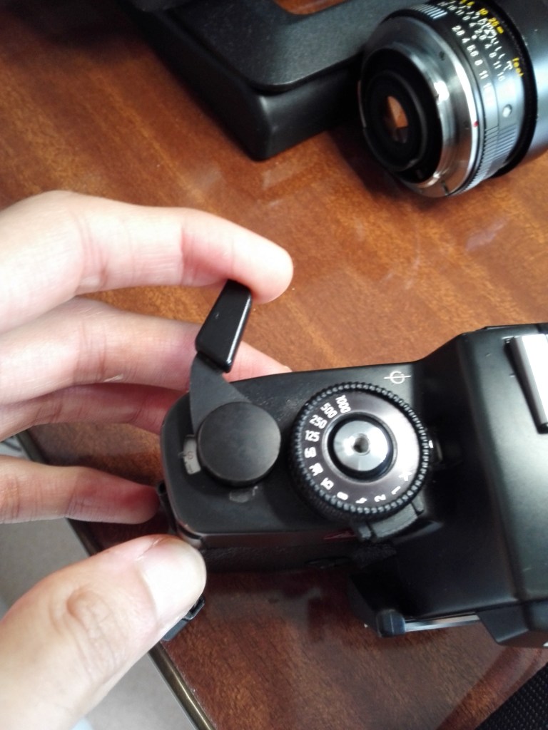Leica R4