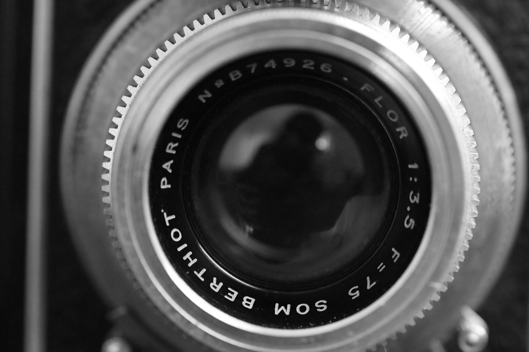 Kinaflex Flor Berthiot lens.
